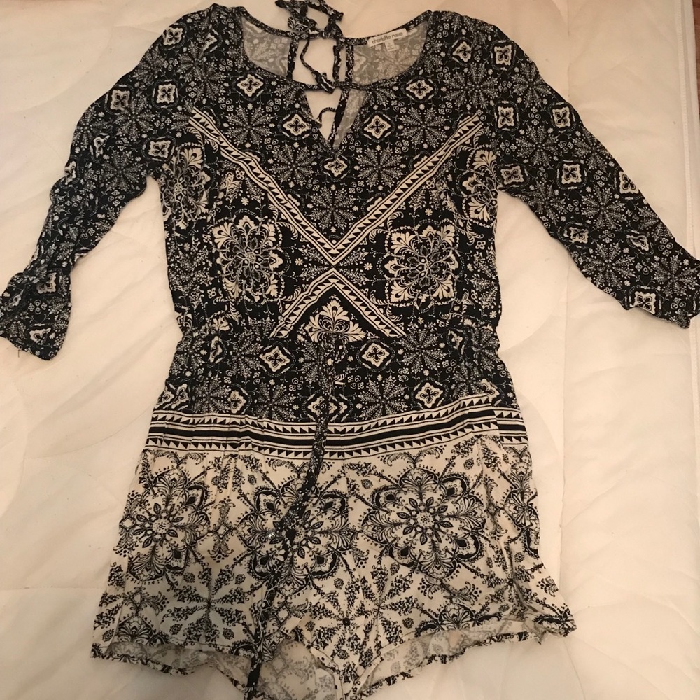 Long sleeve romper